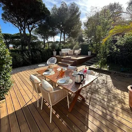 Casa de Férias Maison Elegante & Cozy, 5mn Des Plages & St Tropez