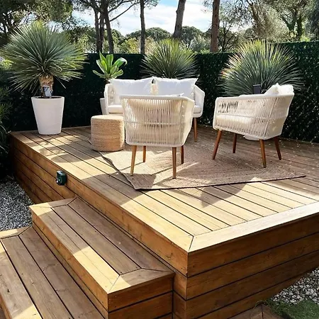 Casa de Férias Maison Elegante & Cozy, 5mn Des Plages & St Tropez Gassin