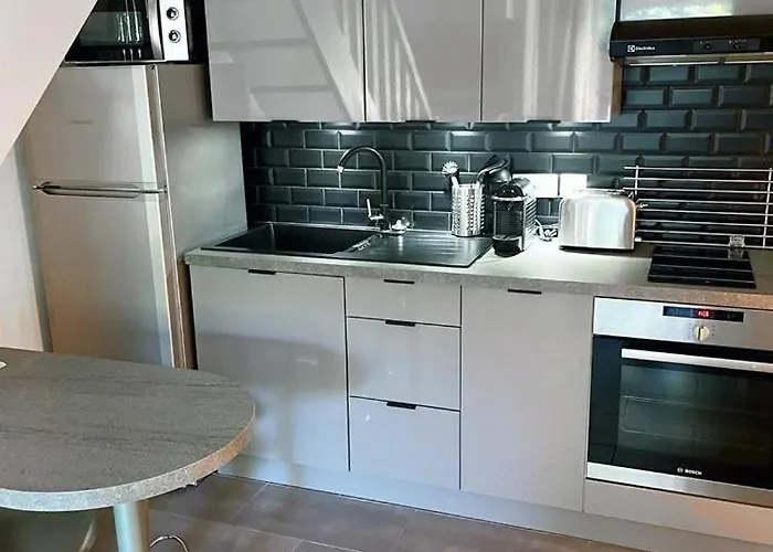 Maison Elegante & Cozy, 5mn Des Plages & St Tropez Гассен