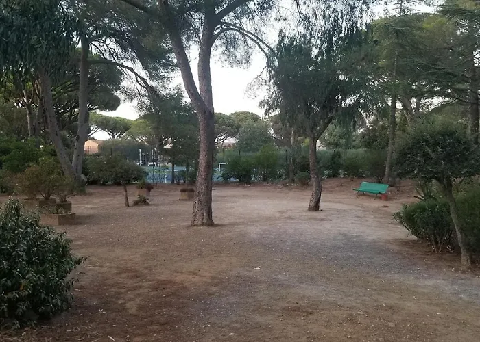 Maison Elegante & Cozy, 5mn Des Plages & St Tropez Дом отдыха